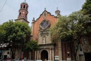 Iglesias afectadas por el terremoto en México