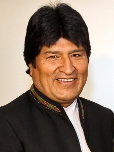 Papa Francisco recibirá a Evo Morales en diciembre