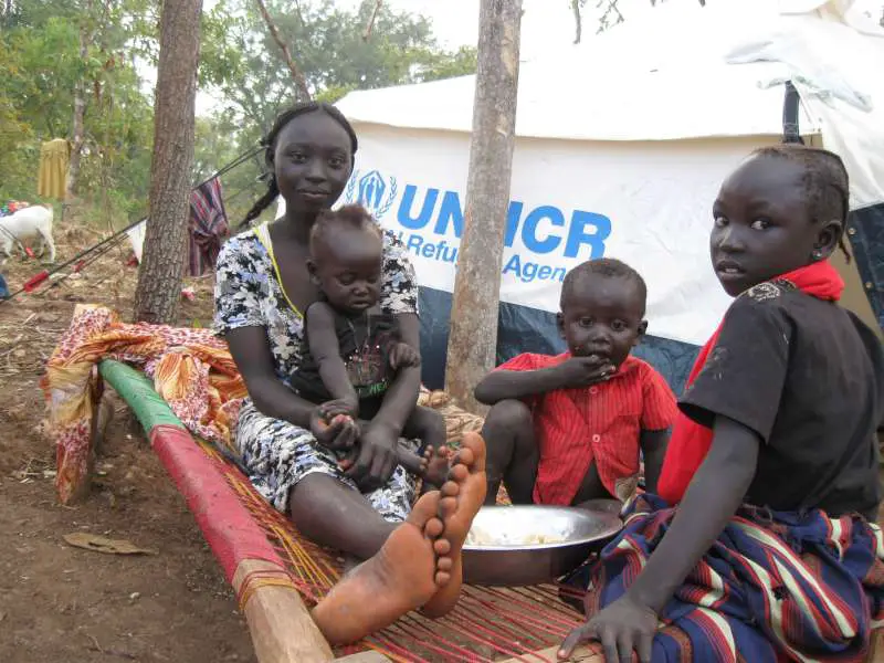 niños refugiados en sudán