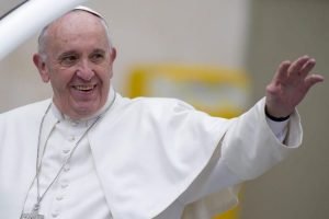 ¿Por qué el Papa tenía una herida en su rostro en Colombia?