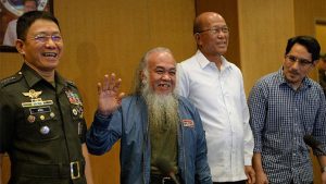 Ejército filipino logra liberar a sacerdote que estuvo secuestrado por yihadista en Marawi