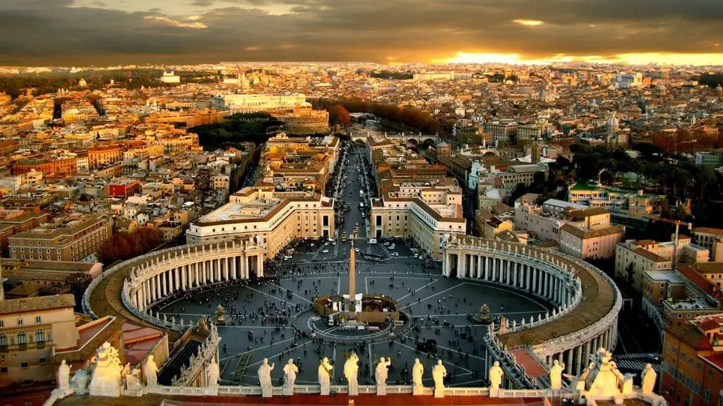Vaticano e Irán exigen el cese de la violencia contra rohinyás