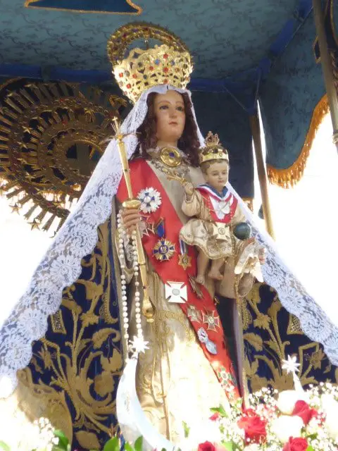 Hoy es el día de Nuestra Señora del Rosario