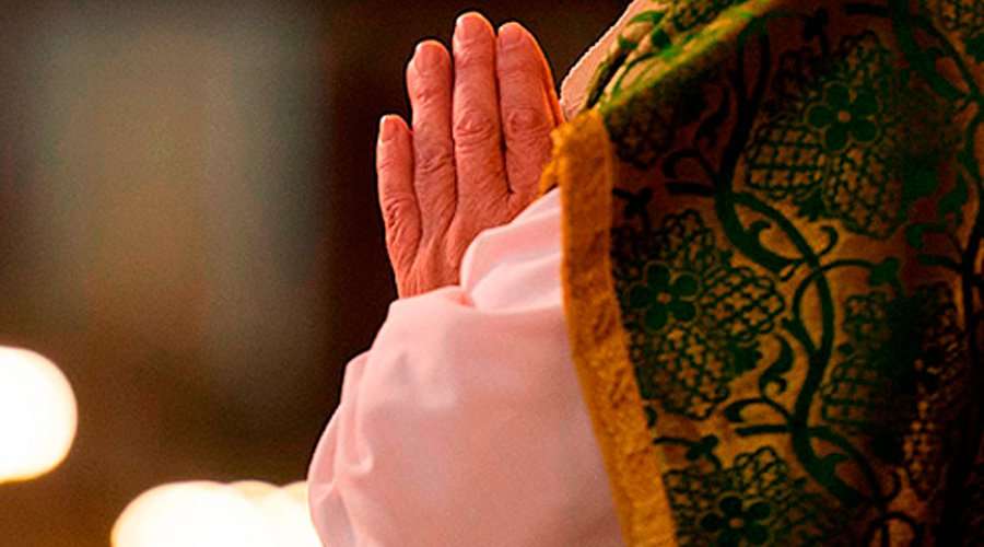Suspende a sacerdote argentino luego de recibir una denuncia por abuso sexual