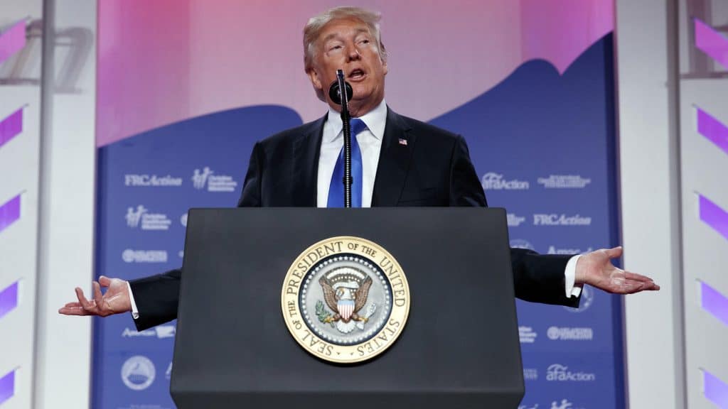 El presidente Trump da la cara por la libertad religiosa cristiana