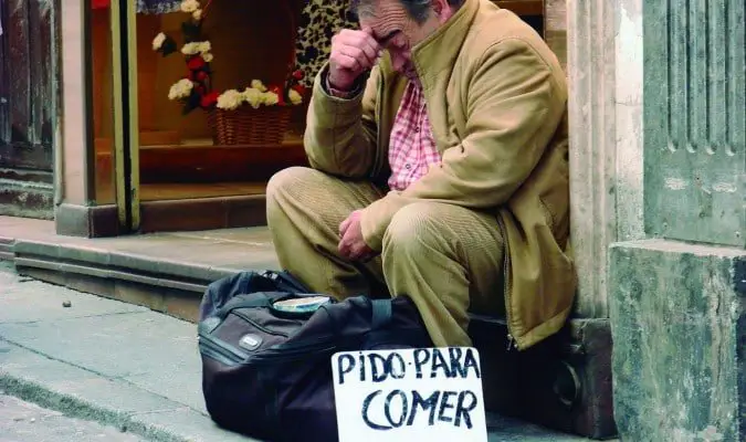 personas necesitadas