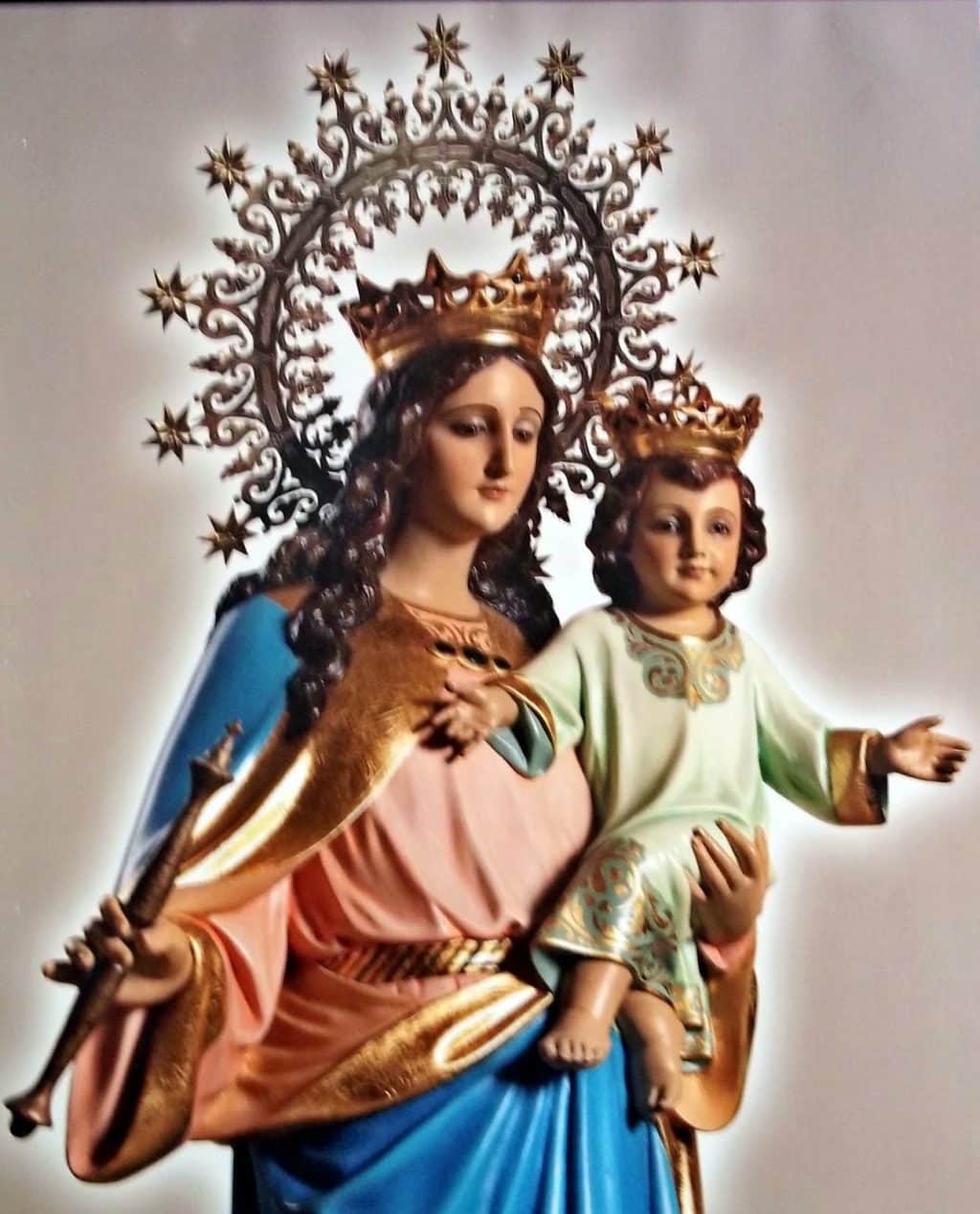 Oración a Maria Auxiliadora para atraer dinero y mejorar en el trabajo